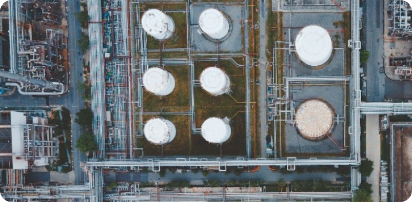 Aerial view of an oil refinery